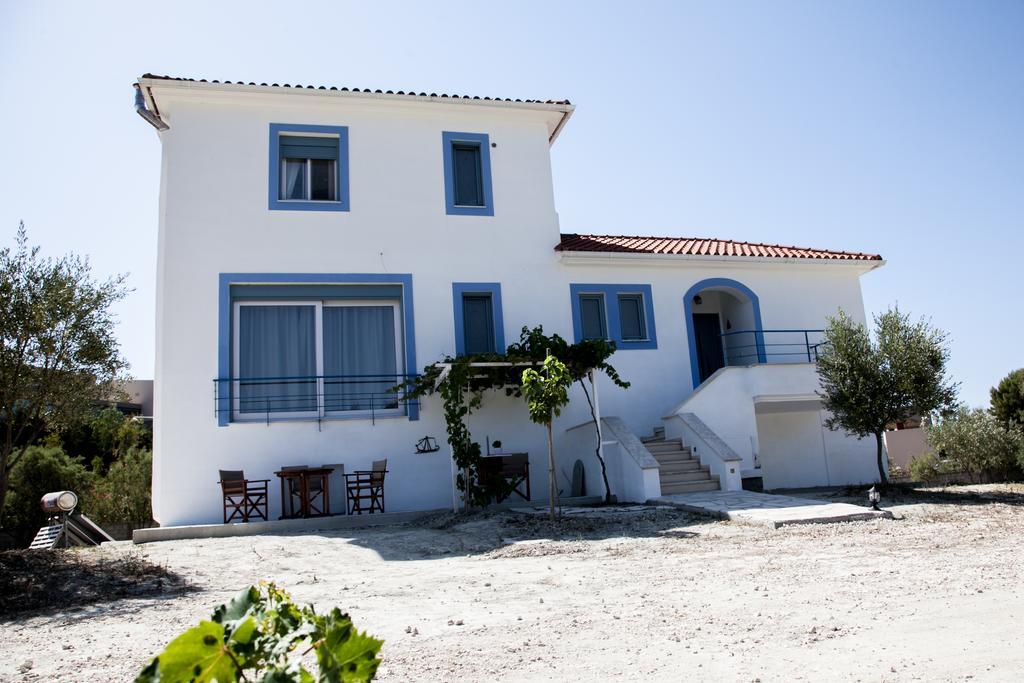 Apartamento Romanos Xi Xi Beach Exterior foto